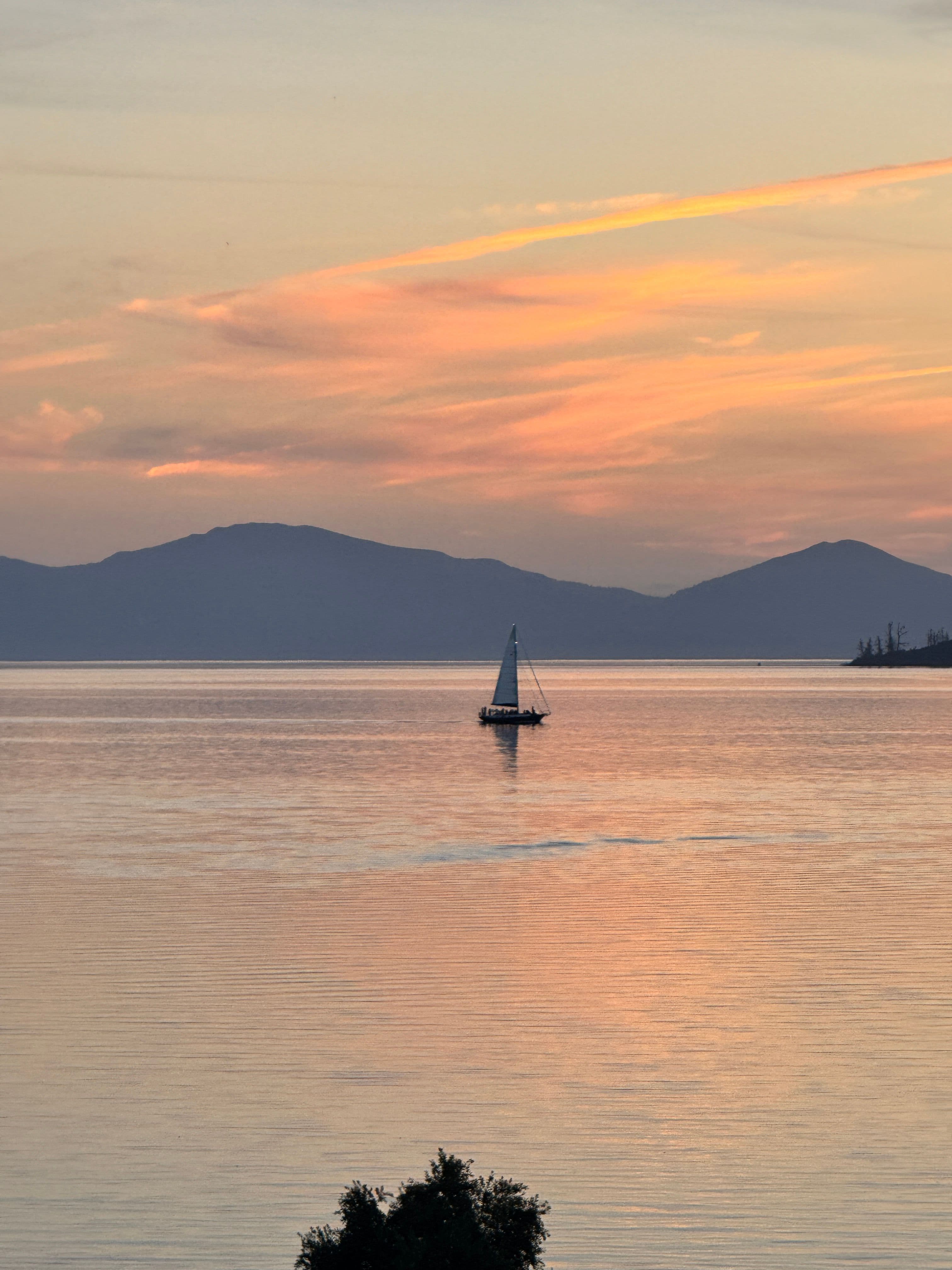 Lake Taupō & the Rotorua Lakes: The Ultimate Family Guide to New Zealand's Volcanic Lake Country