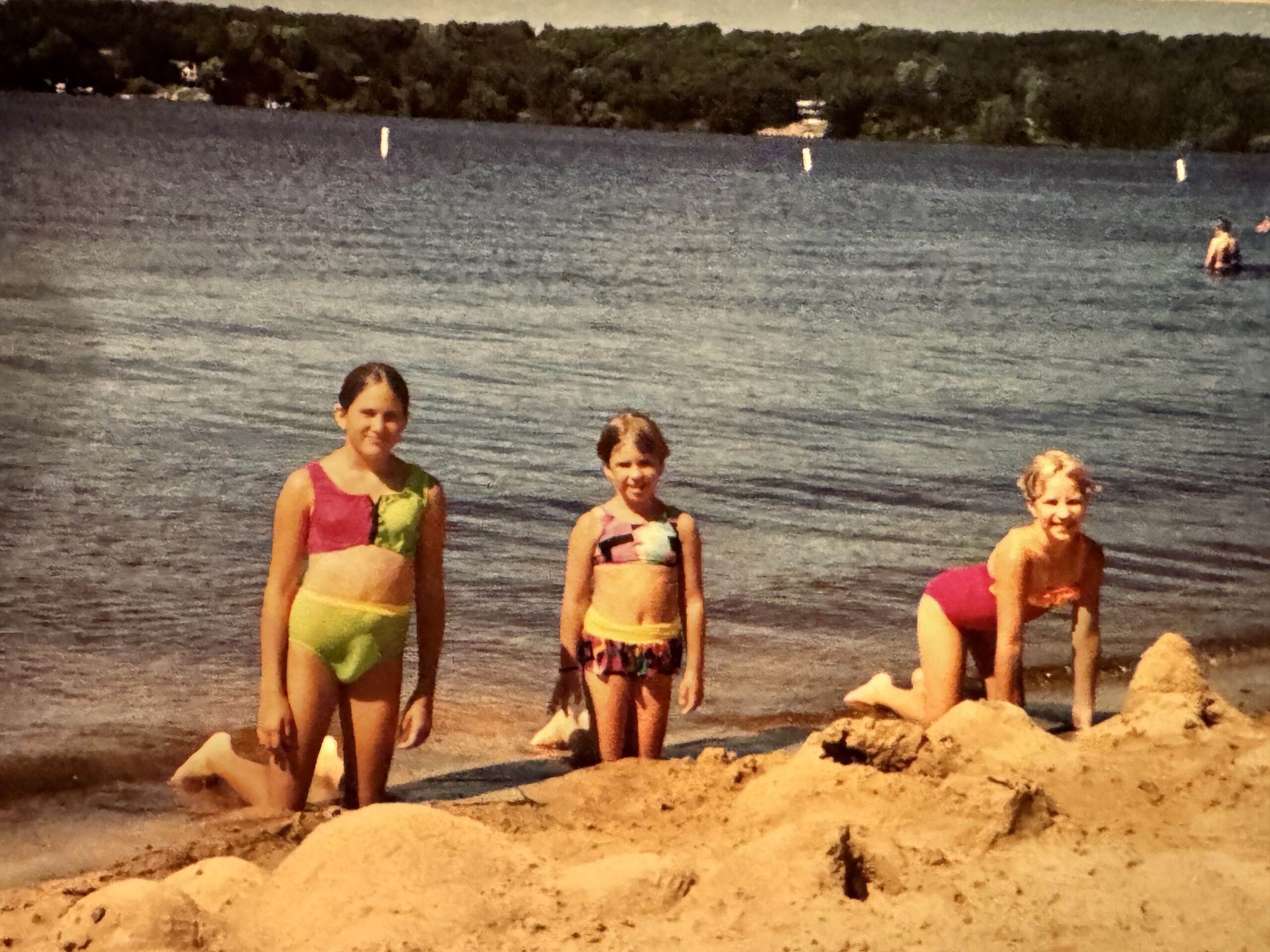 Family Adventures: Lakes with Beaches for Sandcastle Fun