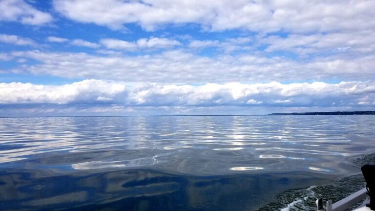 A Guide to Exploring Lake Winnebago, WI